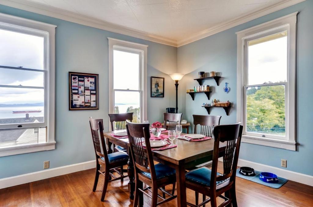 Astoria Painted Lady Historic Apt With River View! Extérieur photo